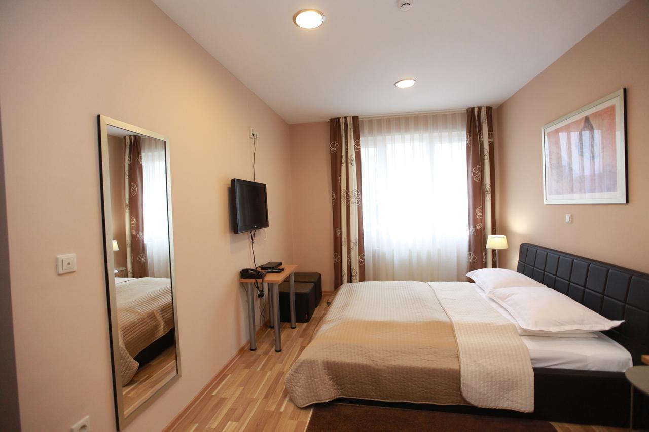 Hotel Petrijevci Bizovac Zimmer foto